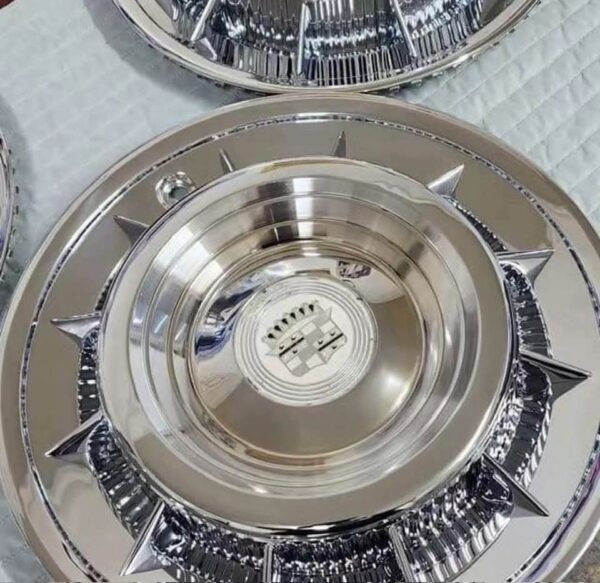Hubcaps chrome Cadillac - Image 4