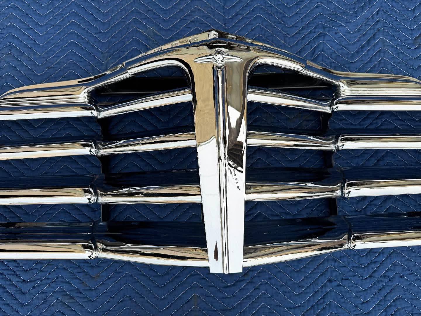 1948 Chevy FleetMaster ORIGINAL Grill Triple chrome plated - Image 3